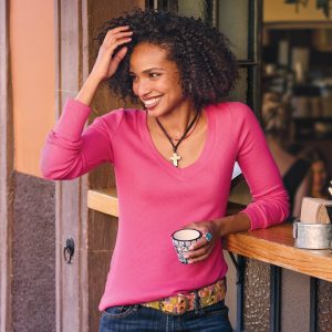 Voyager  V-Neck Thermal. Petite